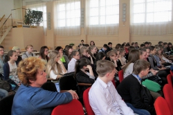 Лекция по «ситуации на Украине» в общеобразовательной школе
